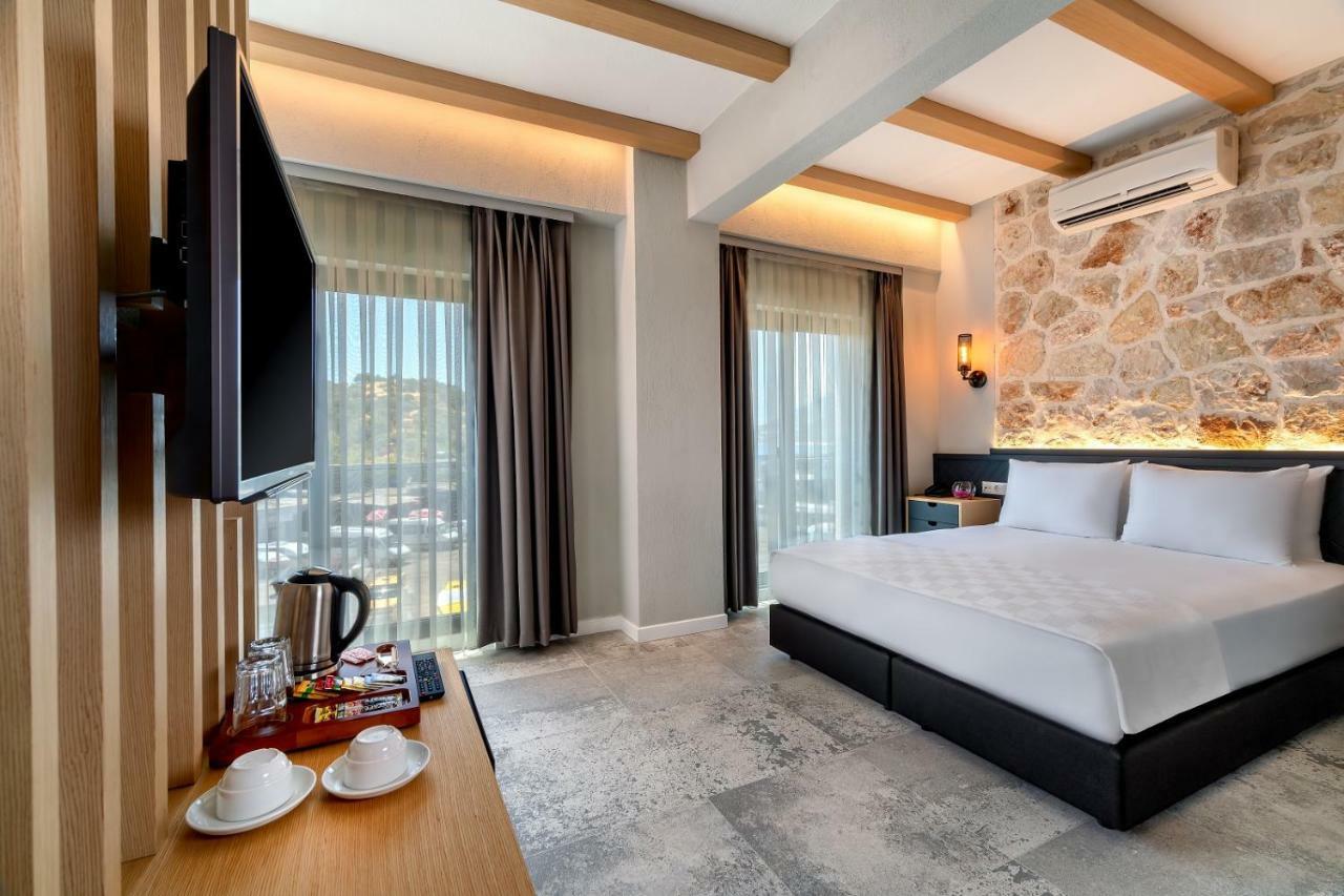 Isola 12 Hotel Kaş Dış mekan fotoğraf